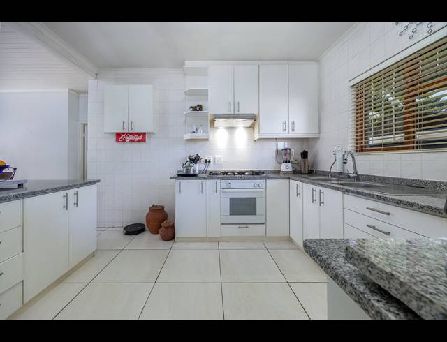 4 BEDROOM HOUSE FOR SALE IN ELIM